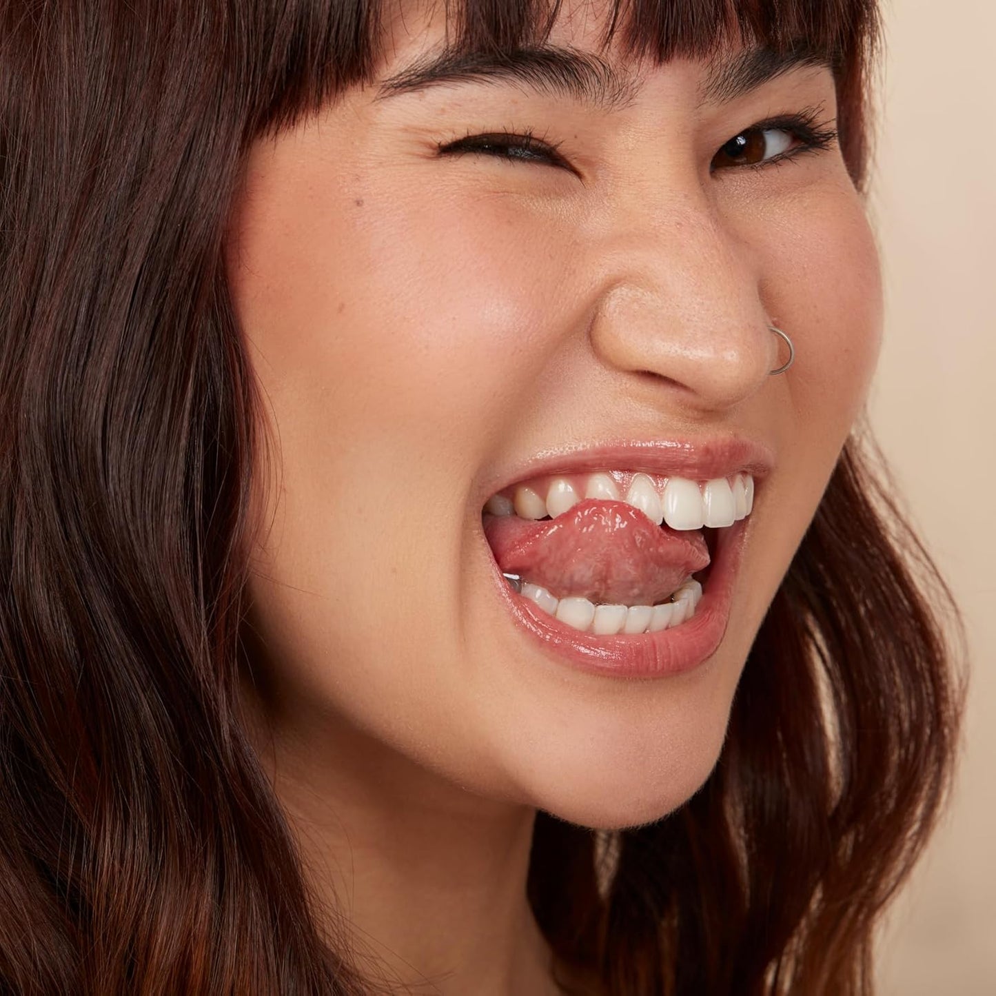 Monika Blunder Beauty - Botanical Balm Hyaluronic Lip Tint – Frühling Mauve – Moisturizing Vegan Lip Balm, Non-Toxic, Cruelty-Free, Clean Beauty with Natural Tint for Soft, Radiant Lips