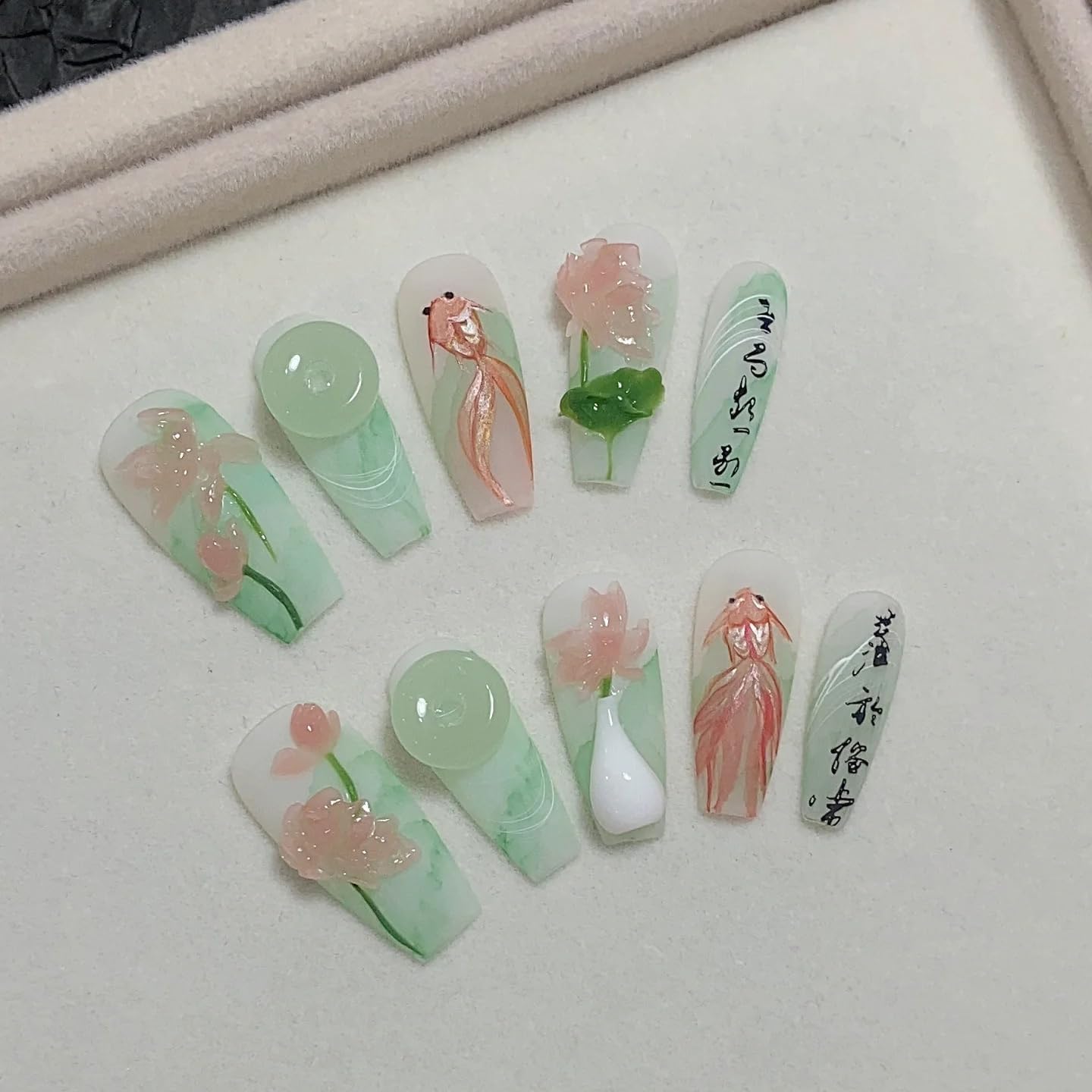 3D Lotus Flower Nail Art Silicone Molds Classic Floral Lotus Leaf Carving Template Resin Mould Nail Tool for Women Girls Manicure DIY Design